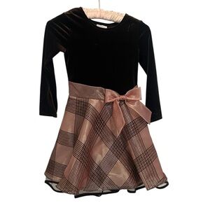 Iris & Ivy brown velvet dress